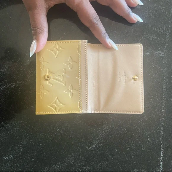 LOUIS VUITTON Ivory Yellow Monogram Card Wallet - Picture 10 of 14